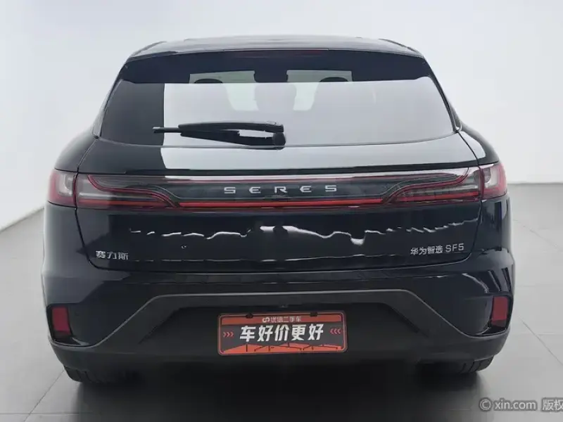 2021 Seres SF5 с пробегом 94 500 км