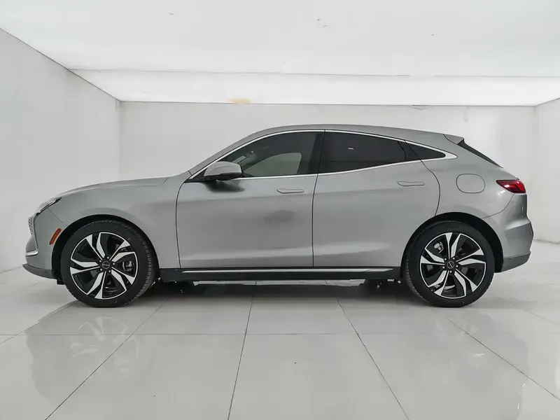 2021 Seres SF5 с пробегом 23 200 км