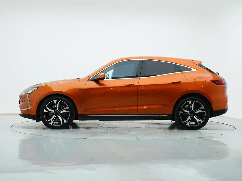 2020 Seres SF5 с пробегом 92 800 км