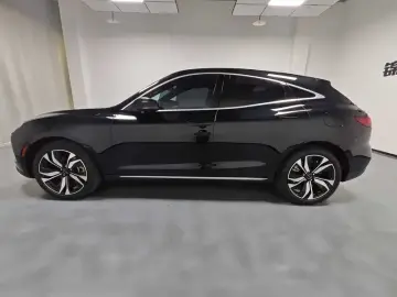 2021 Seres SF5 с пробегом 48 900 км