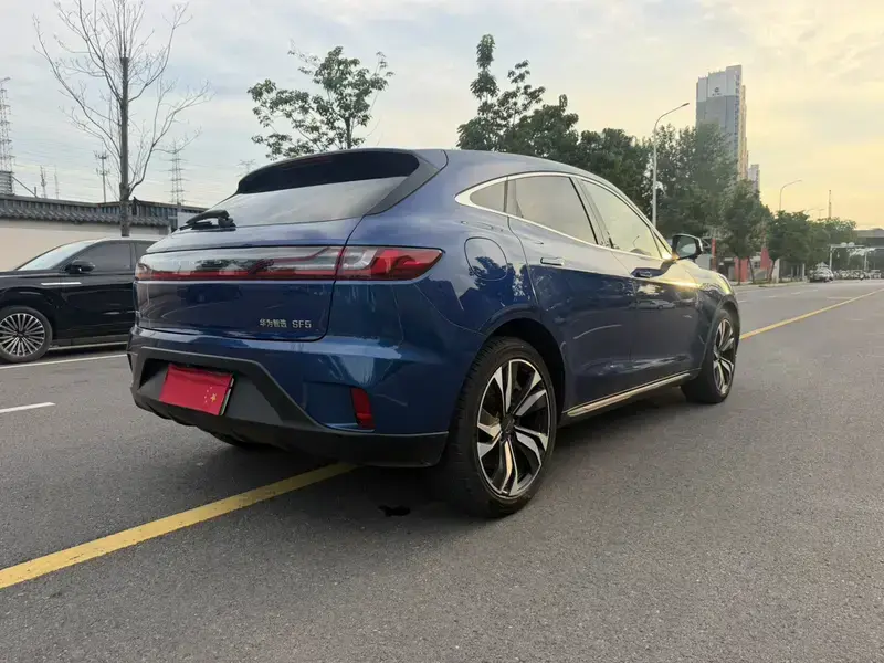 2021 Seres SF5 с пробегом 65 000 км