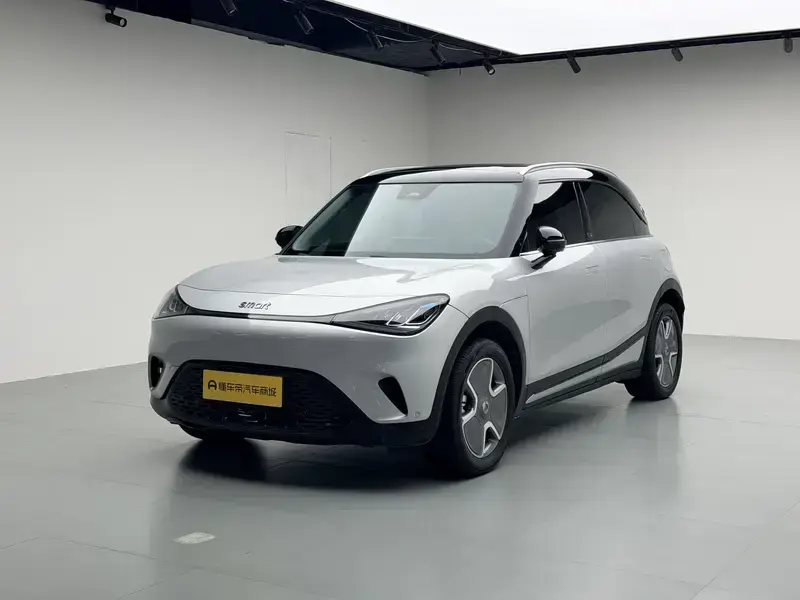 2023 Smart #1 с пробегом 31 000 км