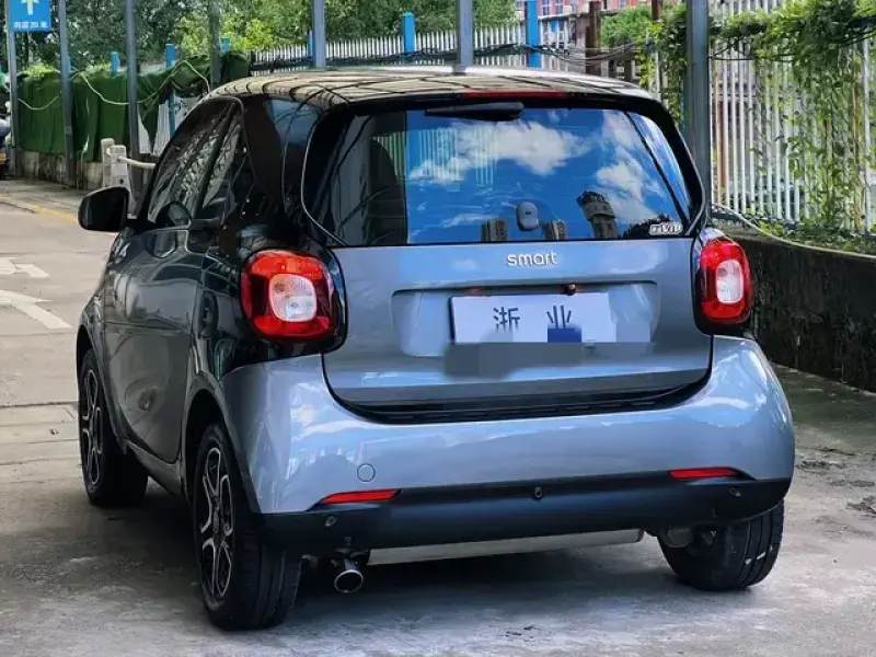 2019 Smart Fortwo с пробегом 43 000 км