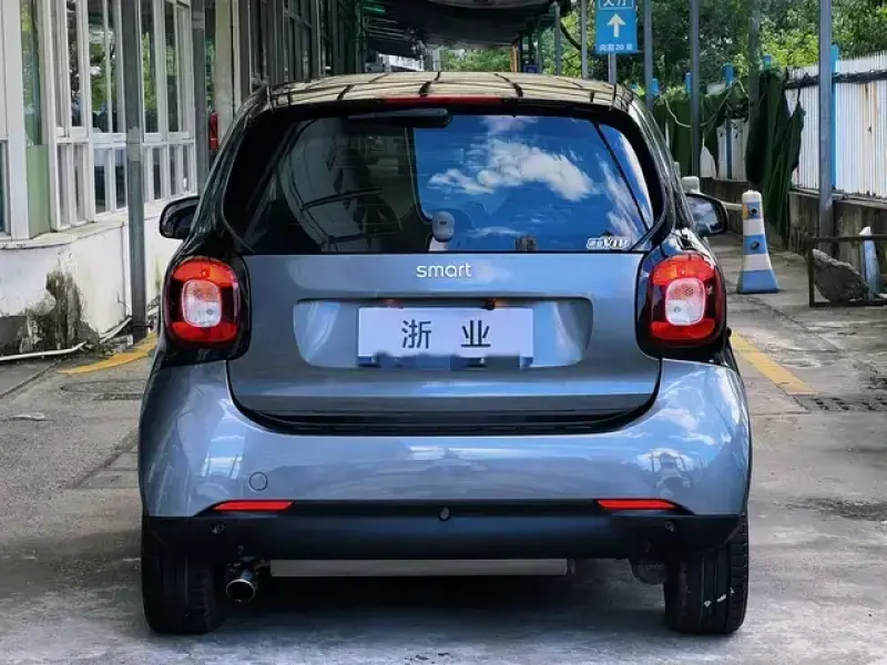 2019 Smart Fortwo с пробегом 43 000 км