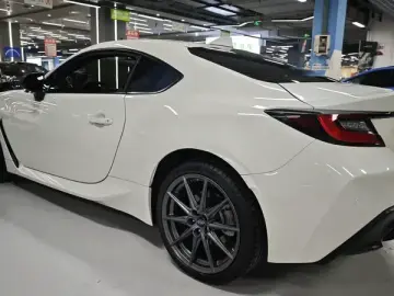 2022 Subaru BRZ с пробегом 23 000 км