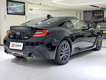 2022 Subaru BRZ с пробегом 16 000 км