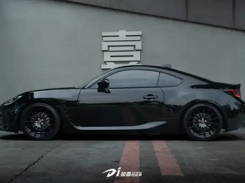 2024 Subaru BRZ с пробегом 4 000 км
