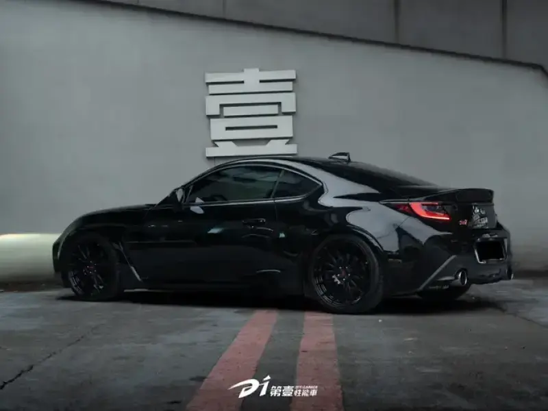 2024 Subaru BRZ с пробегом 4 000 км