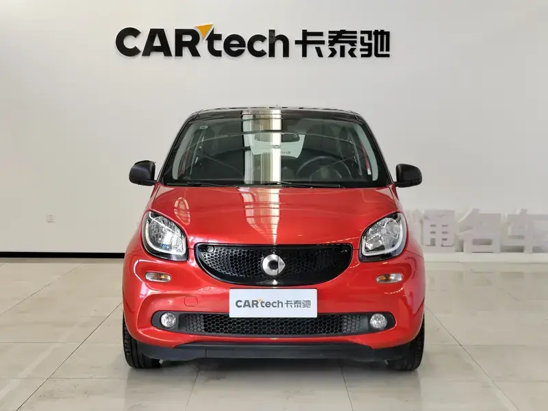 2017 Smart Forfour с пробегом 33 000 км