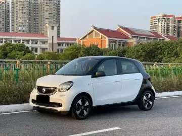 2018 Smart Forfour с пробегом 28 000 км