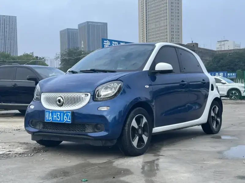 2018 Smart Forfour с пробегом 72 000 км