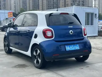 2018 Smart Forfour с пробегом 72 000 км