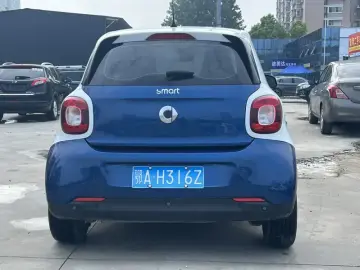 2018 Smart Forfour с пробегом 72 000 км