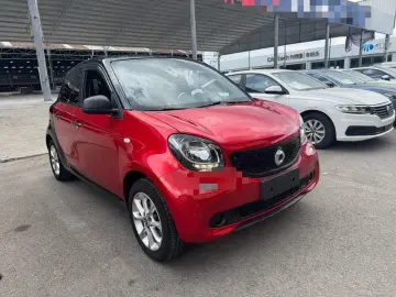 2018 Smart Forfour с пробегом 40 000 км