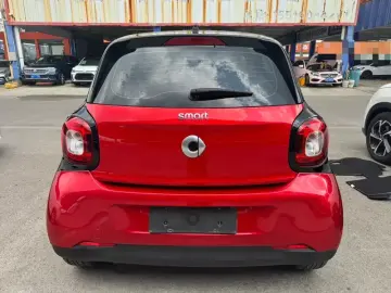 2018 Smart Forfour с пробегом 40 000 км