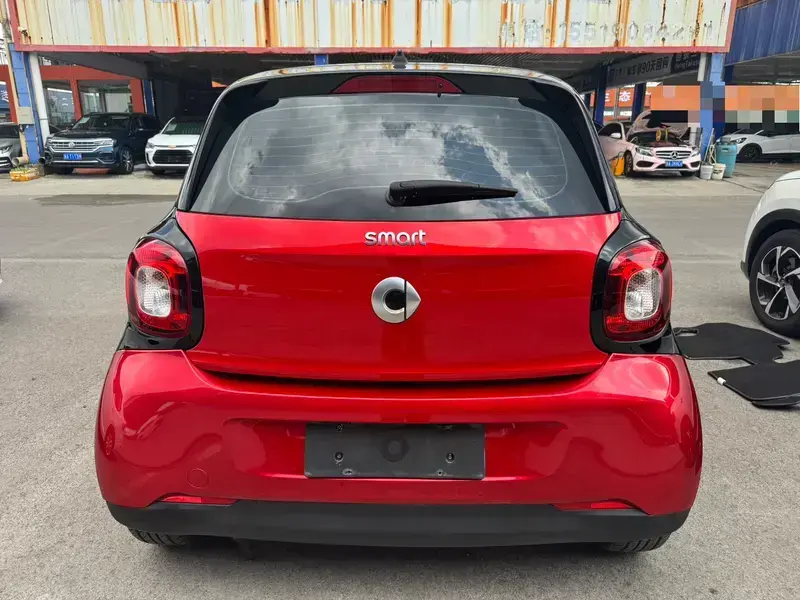 2018 Smart Forfour с пробегом 40 000 км