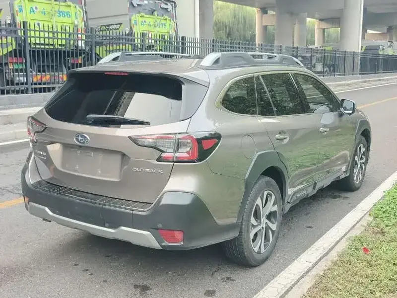 2021 Subaru Outback с пробегом 85 000 км