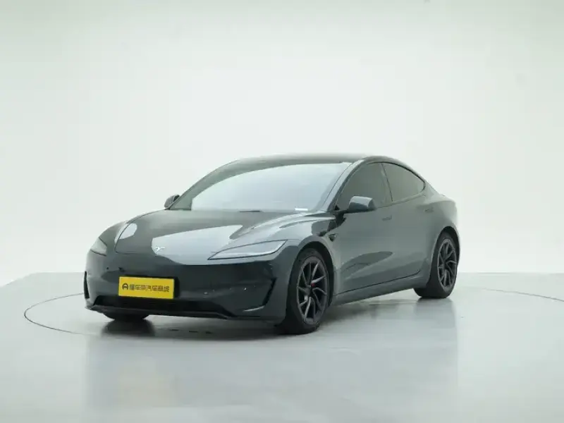 2024 Tesla Model 3 с пробегом 78 100 км
