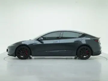 2024 Tesla Model 3 с пробегом 78 100 км