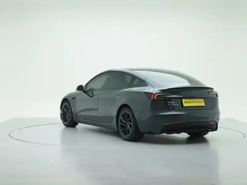 2024 Tesla Model 3 с пробегом 78 100 км