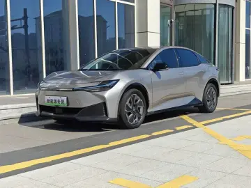 2024 Toyota bZ3 с пробегом 37 000 км