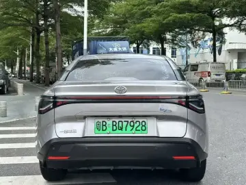 2023 Toyota bZ3 с пробегом 120 000 км