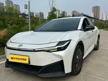 2023 Toyota bZ3 с пробегом 70 000 км
