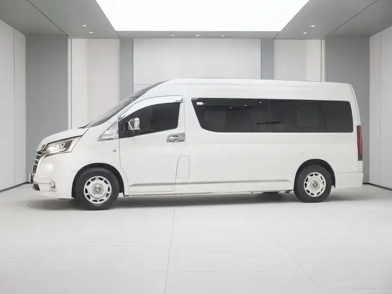 2020 Toyota Granvia с пробегом 88 000 км
