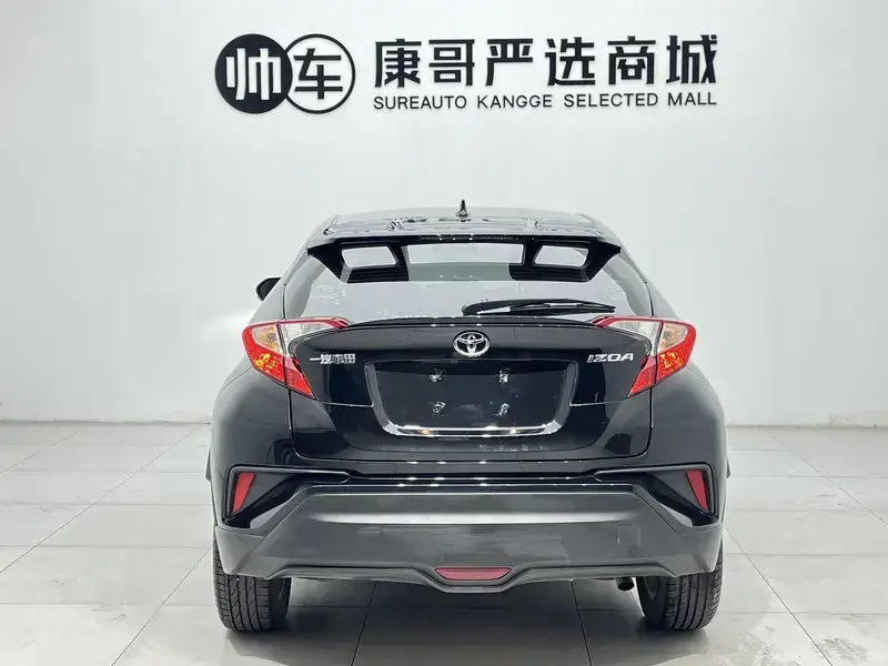 2021 Toyota Izoa с пробегом 65 000 км