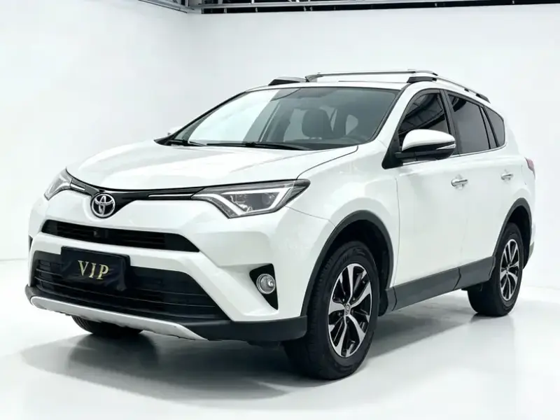 2018 Toyota RAV4 с пробегом 110 000 км