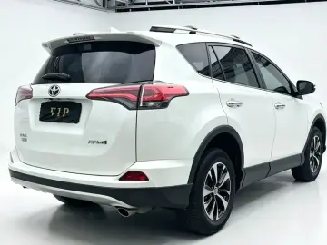 2018 Toyota RAV4 с пробегом 110 000 км