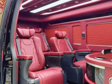 2025 Toyota HiAce с пробегом 17 000 км