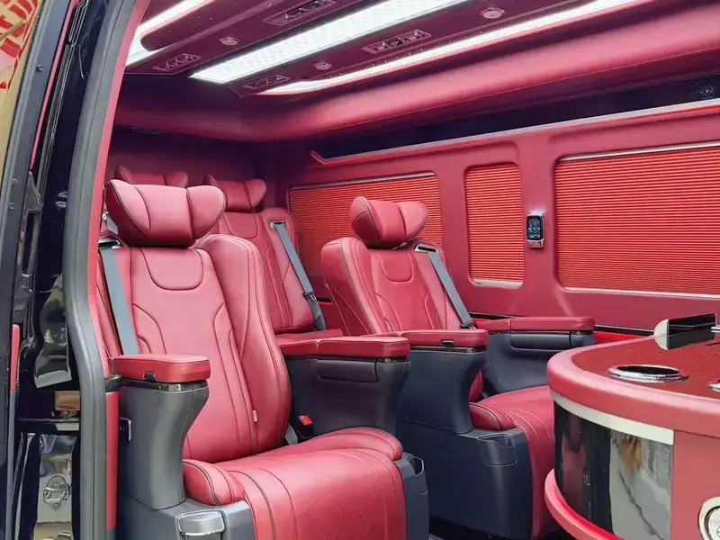 2025 Toyota HiAce с пробегом 17 000 км