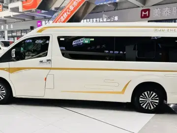 2024 Toyota HiAce с пробегом 25 000 км