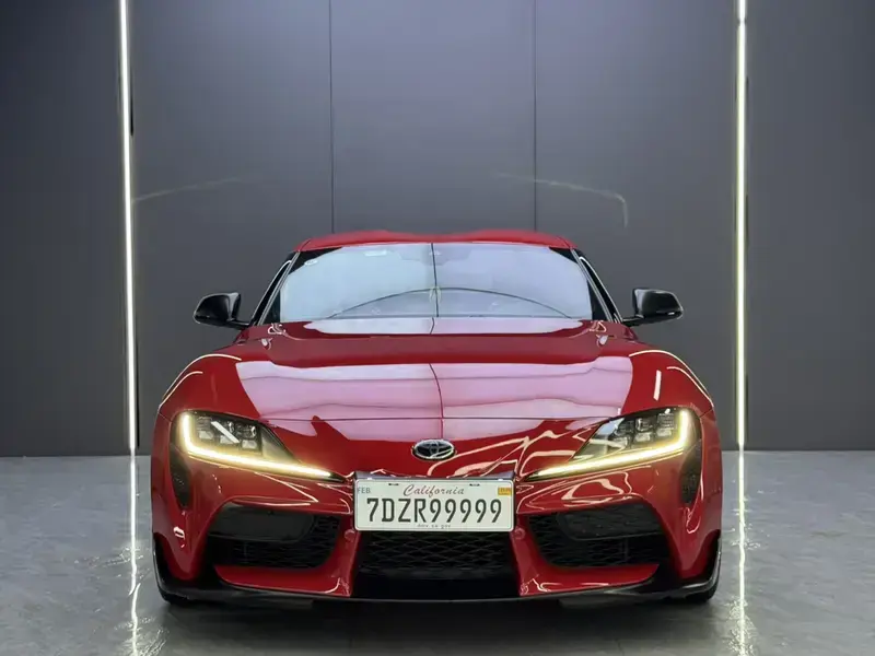 2022 Toyota Supra с пробегом 30 000 км