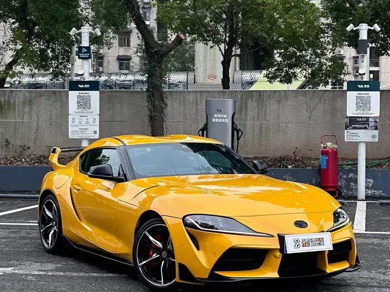 2021 Toyota Supra с пробегом 32 000 км
