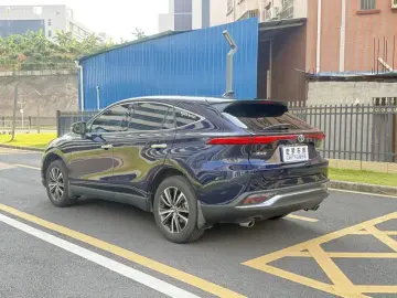 2022 Toyota Harrier с пробегом 52 400 км