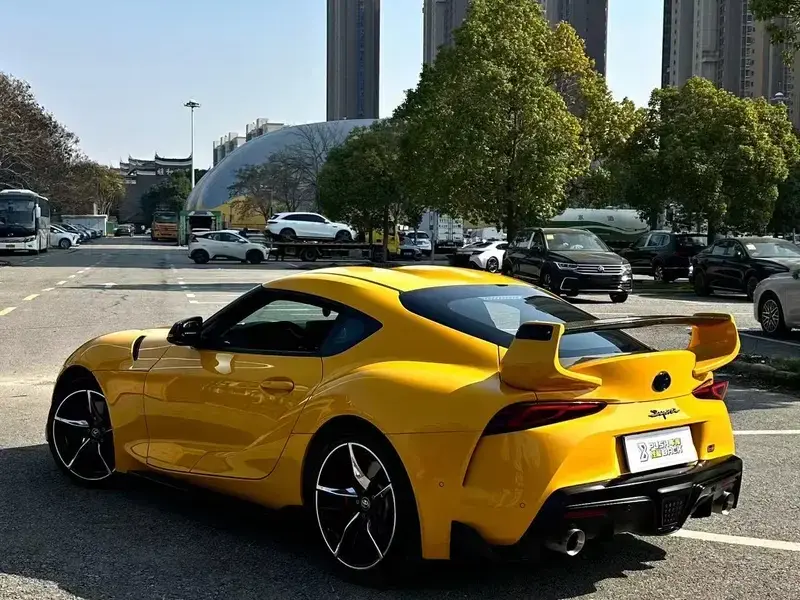 2021 Toyota Supra с пробегом 32 000 км