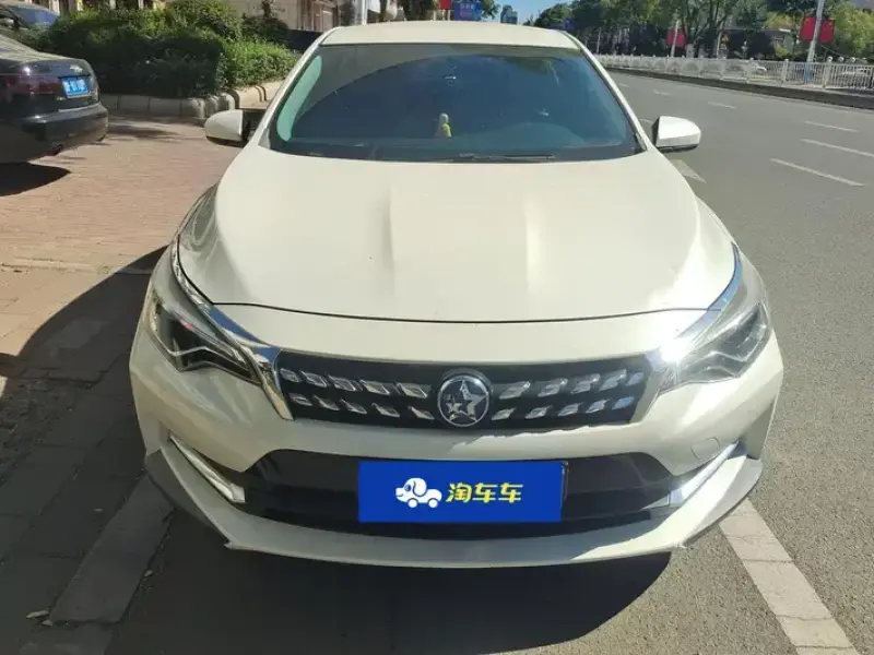 2019 Venucia D60 с пробегом 53 000 км
