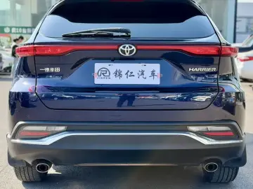 2022 Toyota Harrier с пробегом 117 000 км