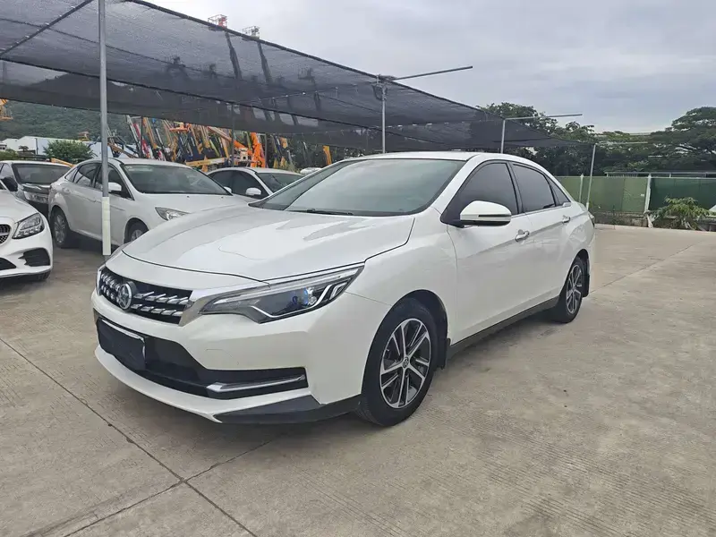 2019 Venucia D60 с пробегом 95 000 км