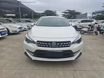 2019 Venucia D60 с пробегом 95 000 км