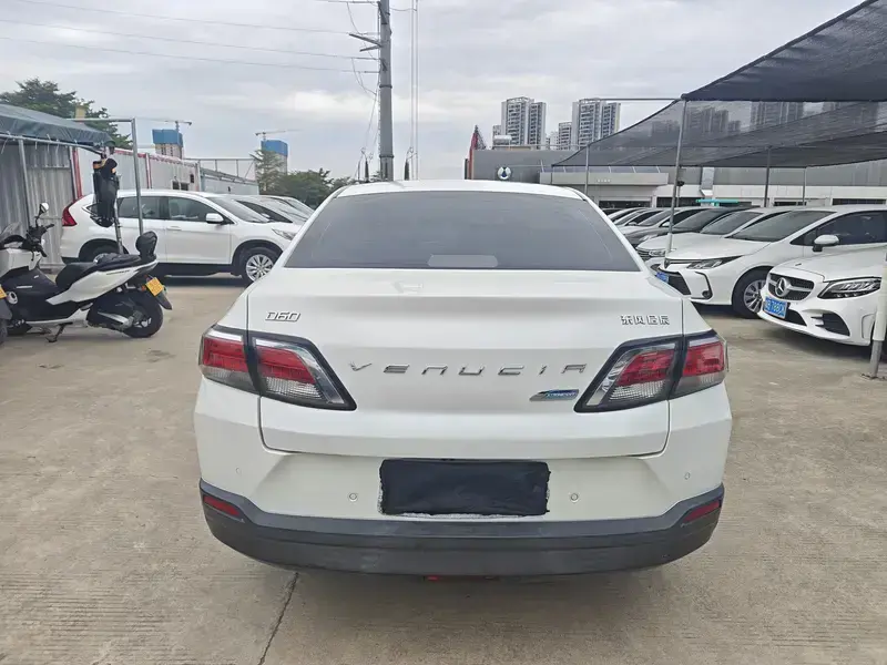 2019 Venucia D60 с пробегом 95 000 км