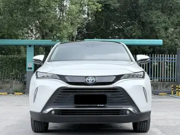 2022 Toyota Harrier с пробегом 58 000 км