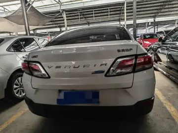 2021 Venucia D60 с пробегом 72 000 км