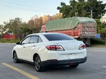 2021 Venucia D60 с пробегом 90 000 км