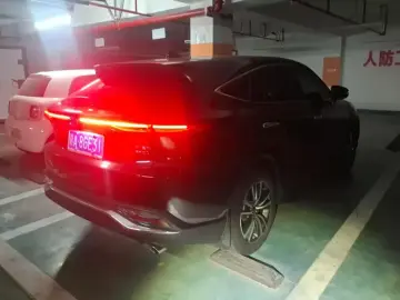 2023 Toyota Harrier с пробегом 56 000 км