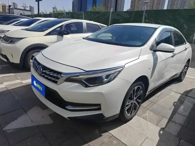 2019 Venucia D60 с пробегом 117 000 км