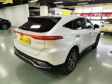 2023 Toyota Harrier с пробегом 34 100 км