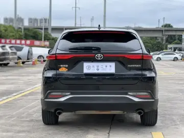 2022 Toyota Harrier с пробегом 45 400 км